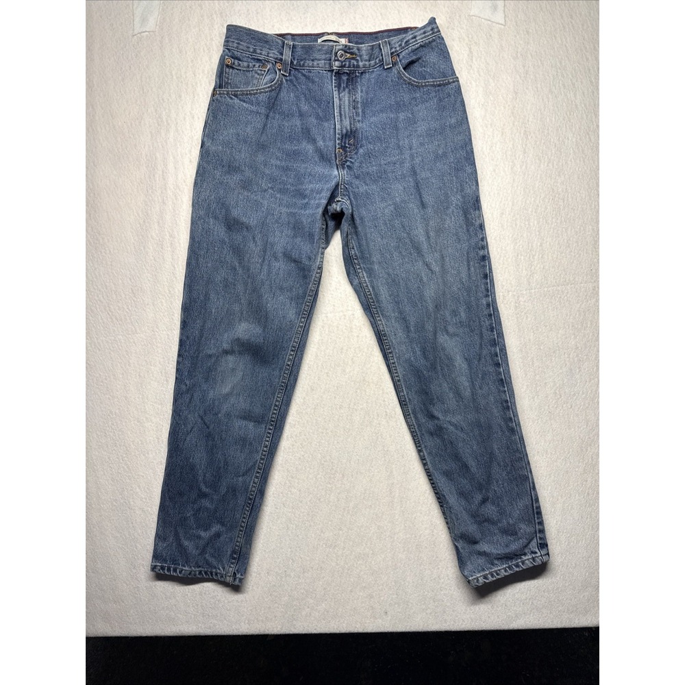 Vintage Levi's 550 Women's Relaxed Fit Tapered Leg Med Wash Size 12M - Picture 1 of 16